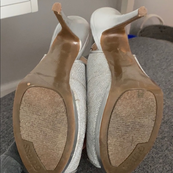 Guess Heels - Picture 2 of 5